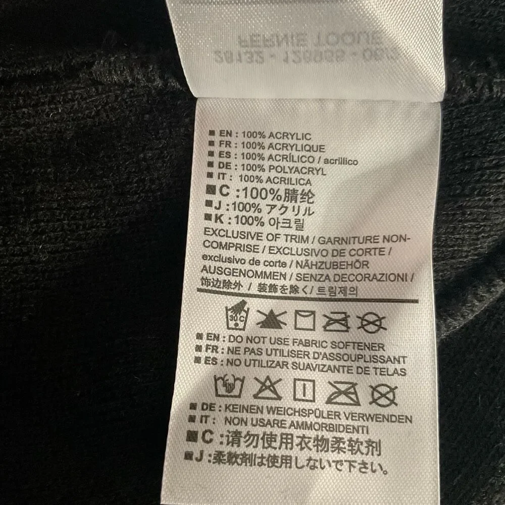 New Arcteryx Bird Head Black Toque Beanie Hat Knit Winter Hat Acrylic One Size - Picture 2 of 8